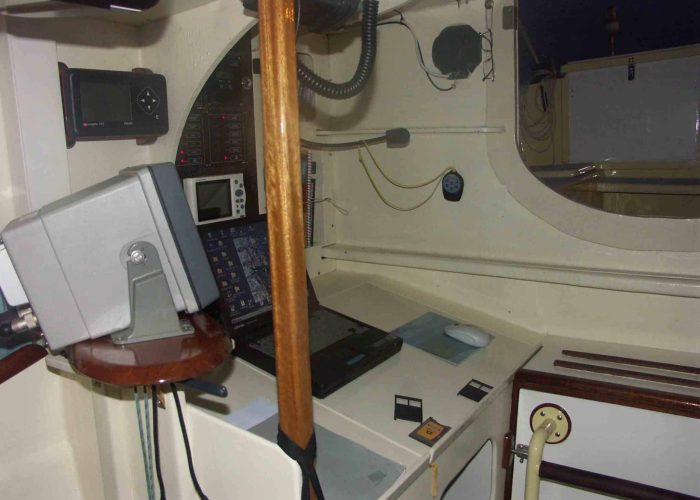 Interior 6